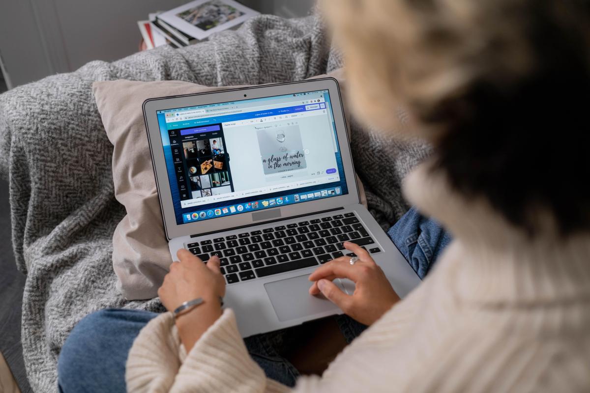 What is Canva and How Does It Work?