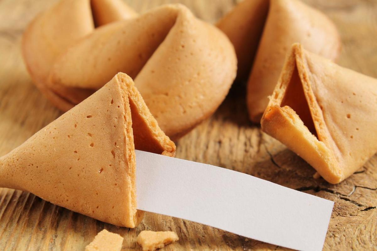 How to Make Homemade Custom Fortune Cookies
