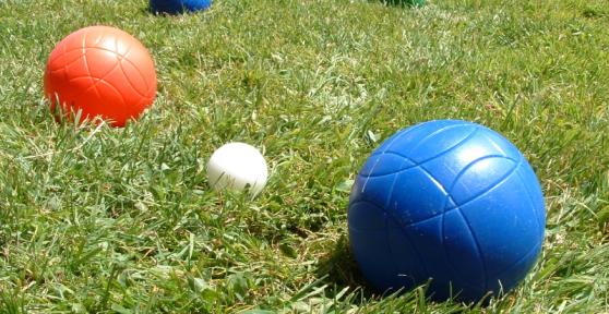 How to Play Bocce Ball on Grass