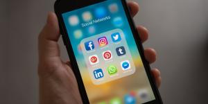 How to Uninstall Facebook Messenger on iPhone and Android