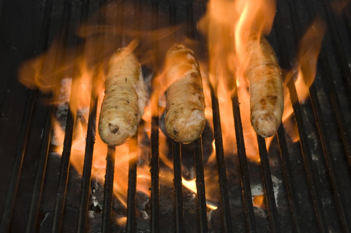 How To Make Sausage Sizzle