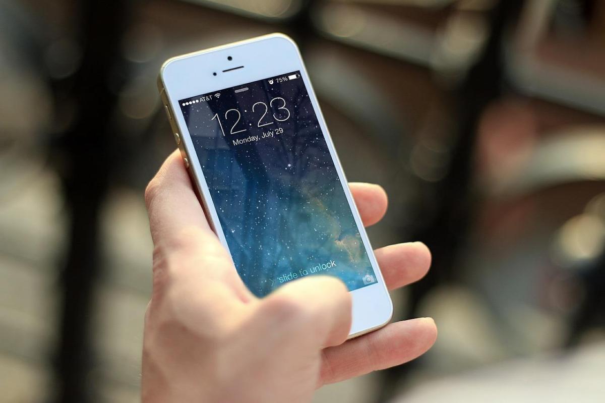 Can you install iOS 8 on iPhone 4?