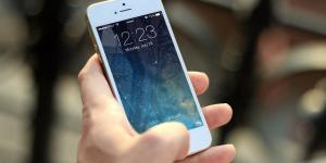 Can you install iOS 8 on iPhone 4?