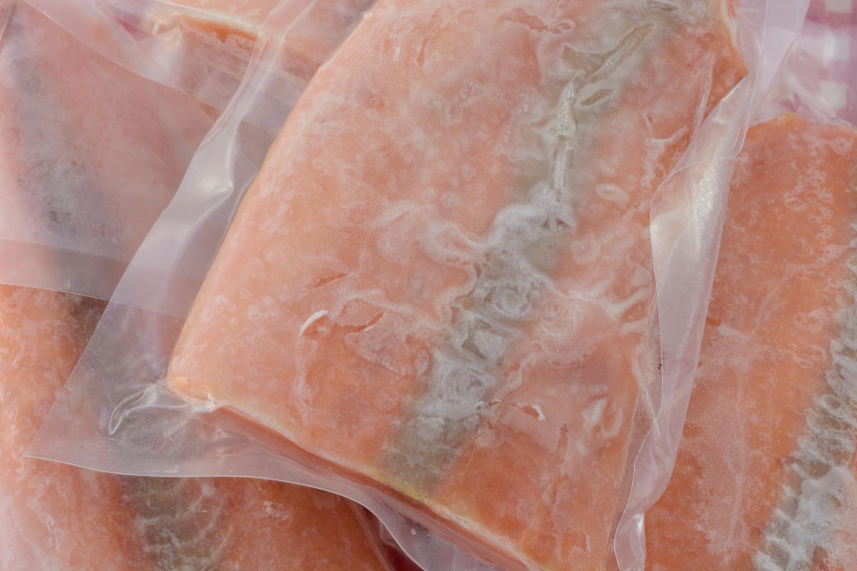 What Is the Best Way to Freeze Smoked Salmon?