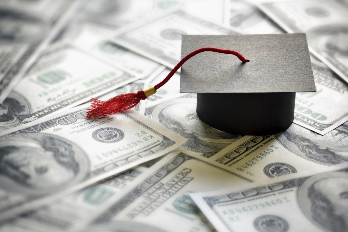 How much more Do College Graduates Earn than non-college Graduates?
