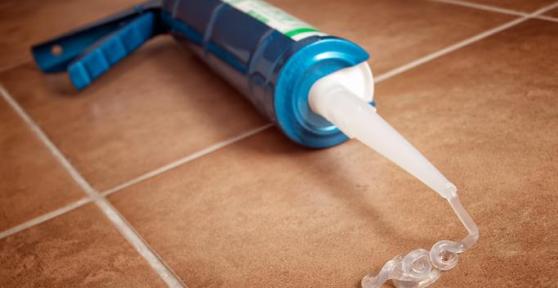 How to Remove Silicone Residue From the Floor
