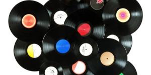 How To Decorate With Vinyl Records