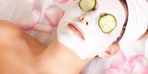 How to Make an Egg and Yogurt Face Mask