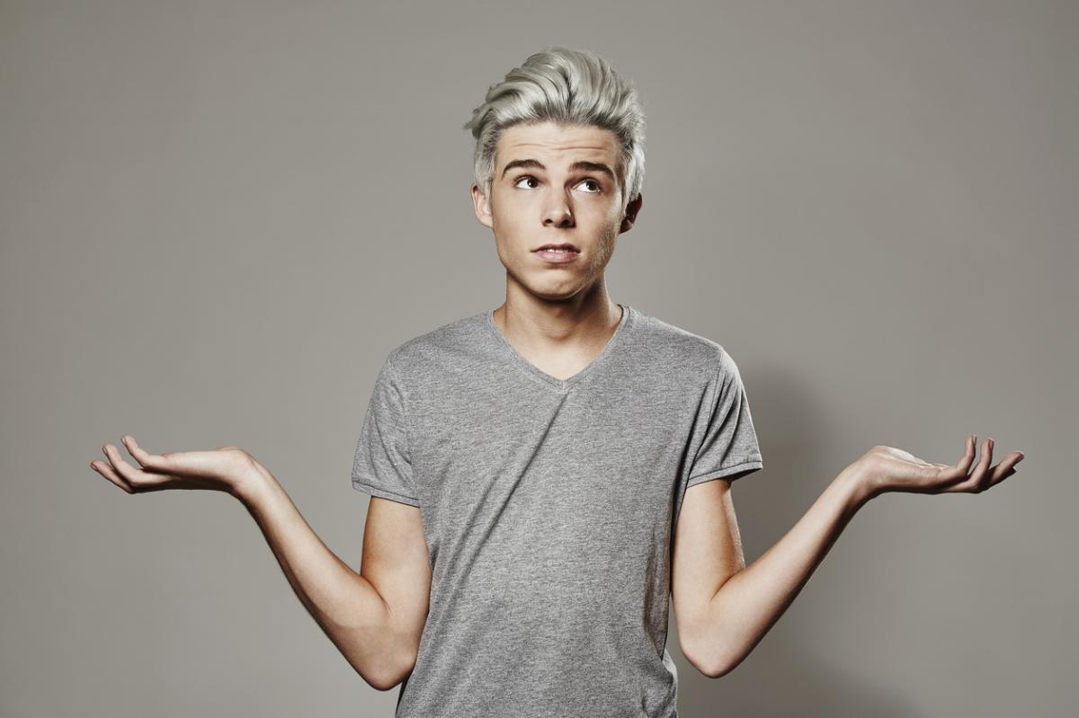 How to Slick Hair Back without it Looking Greasy