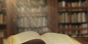 What is the Difference Between a Fable and a Tale