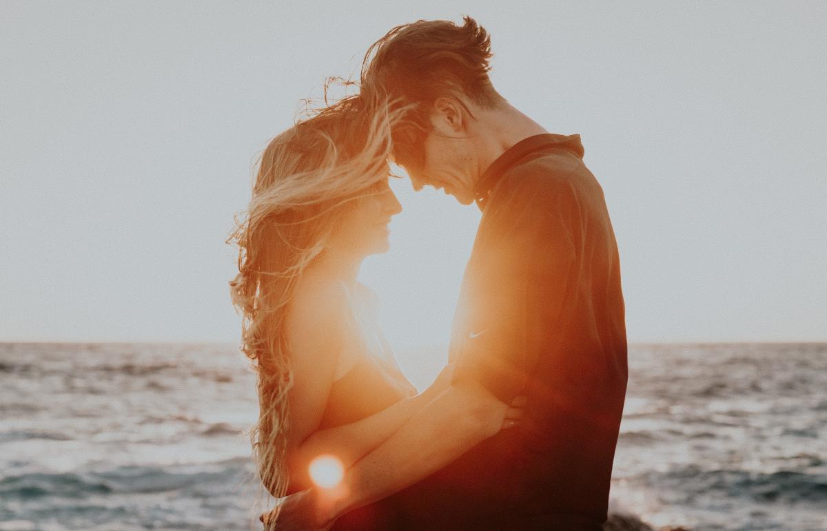 How to Love a Capricorn Woman