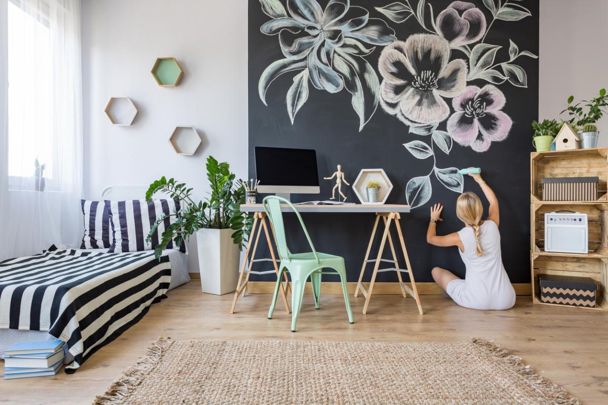 How to Decorate with Chalkboard Paint - 5 Creative Ideas