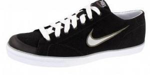 How to wash fabric or nylon Nike footwear