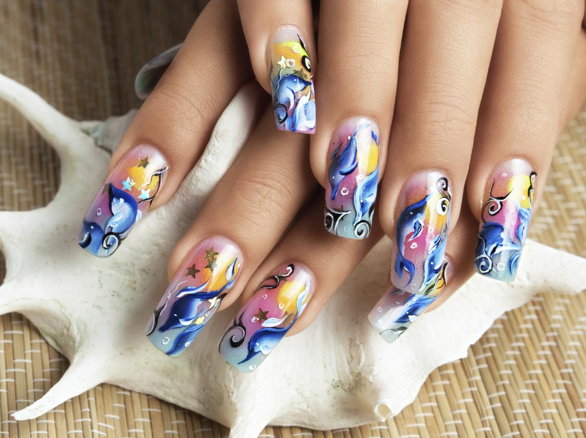 Is it Bad to Soak Nails in Acetone to Remove Acrylic?