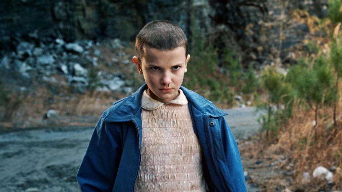 How to Make an Eleven from Stranger Things DIY Costume