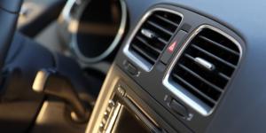 How to Recharge Your Car Air Conditioning System at Home