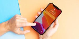 How to Tell if an iPhone is an Original