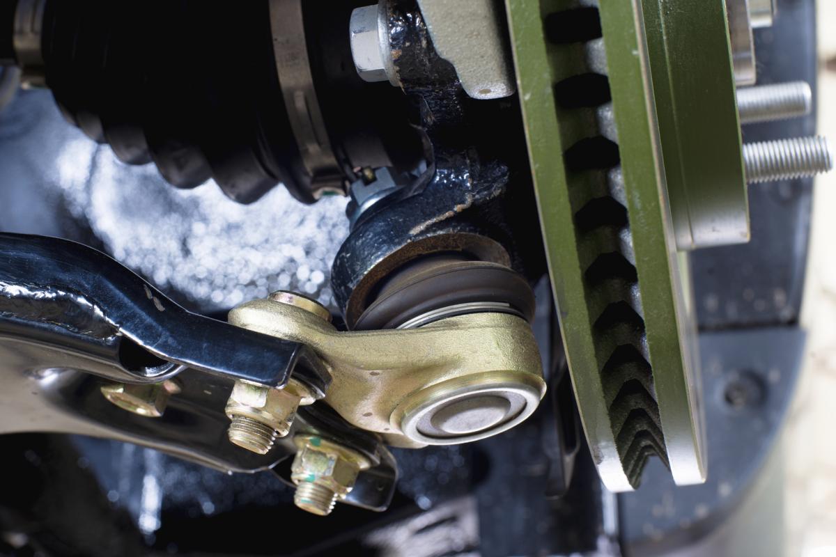 How to Tell if Ball Joints Are Bad