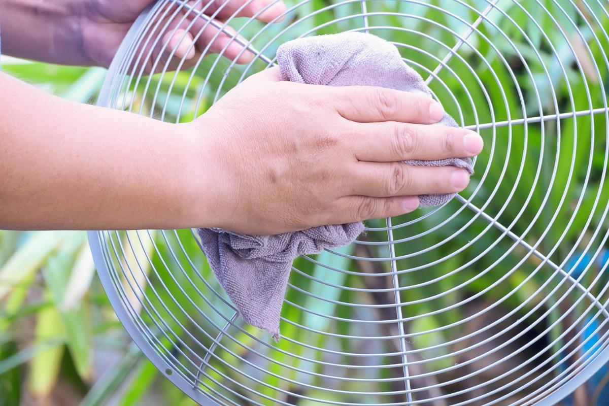 How to Clean a Fan Without Taking It Apart