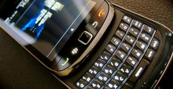 How to Install WhatsApp on BlackBerry