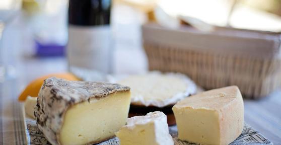 How to Make Cheese at Home Without Rennet