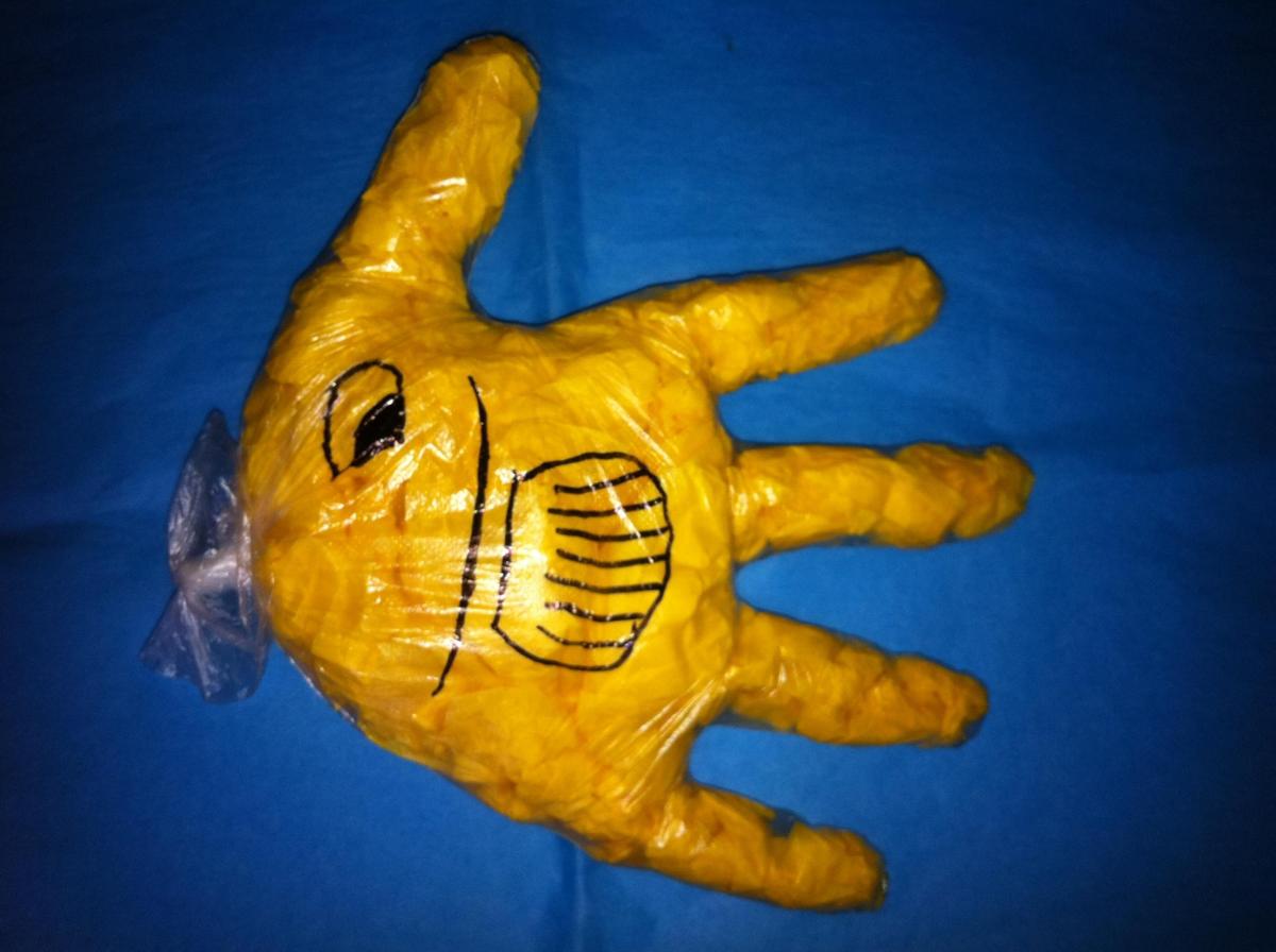 How to make a fish from a plastic glove