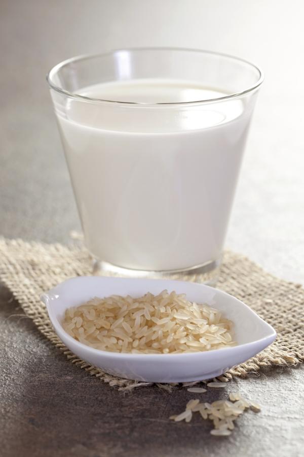 How to Make Rice Moisturizer