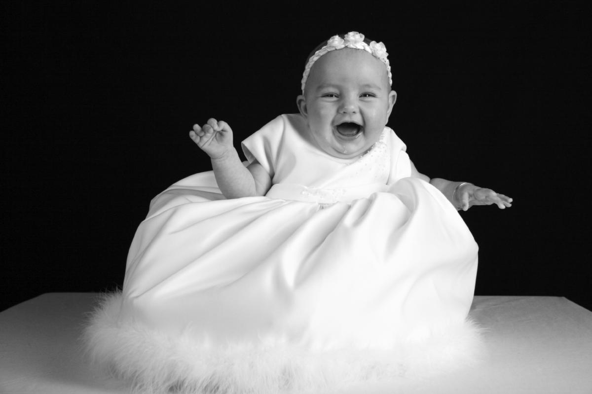 How Should the Godmother Dress at the Baptism - Etiquette and Style How Should the Godmother Dress at the Baptism - Etiquette and Style