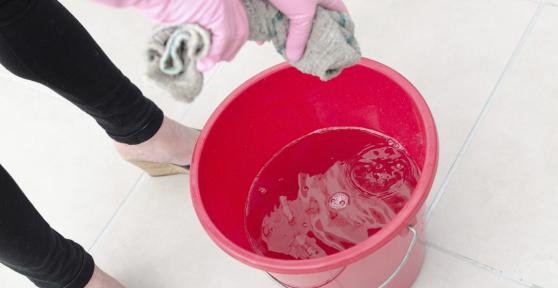How To Use Ammonia To Clean