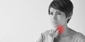 What Causes the Feeling of Food Stuck in Your Throat