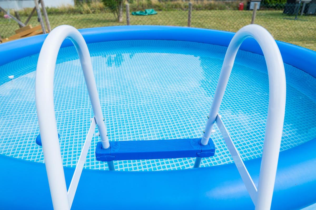 How to Clean an Inflatable Pool - Keep It Clean Longer