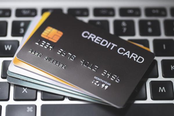 What Are Revolving Credit Cards?