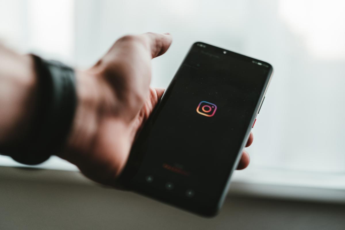 How to Chat Privately on Instagram