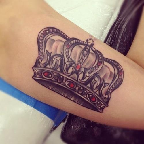 What do Crown Tattoos Mean - Step 3