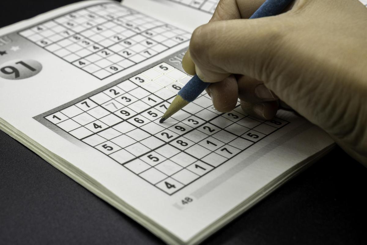 How to Solve a Difficult Sudoku?