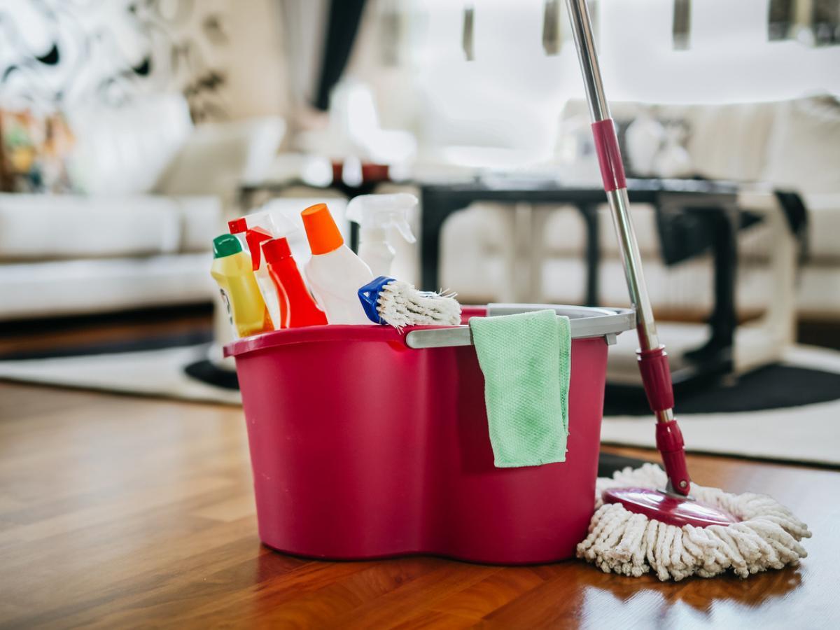 How to Best Clean a Mop