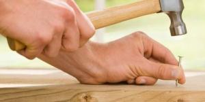 How to Hammer a Nail into a Wall
