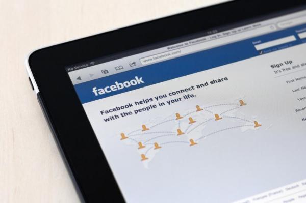 How Do You Enable Spell Check on Facebook