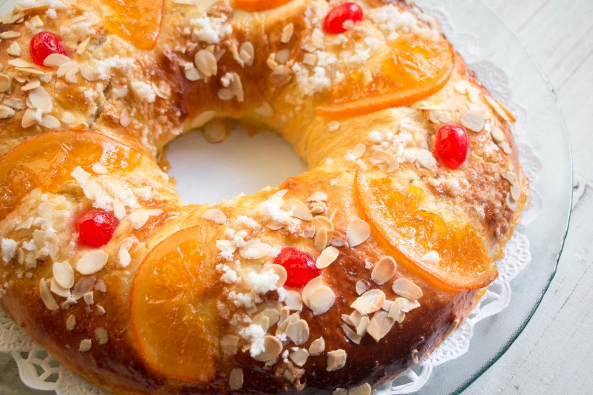 How to Make Roscón de Reyes (Spanish King’s Cake)