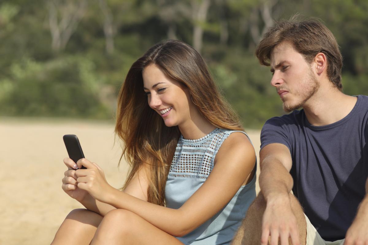 How to Track your Partner’s Mobile Phone without Permission